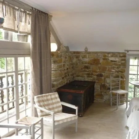 House Loutares 3